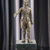 Бронзовая статуэтка "Петр I"