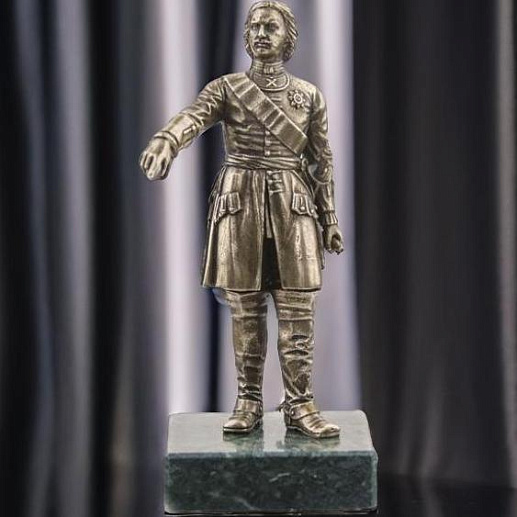 Бронзовая статуэтка "Петр I"