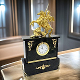 Эксклюзивные часы из бронзы и нефрита