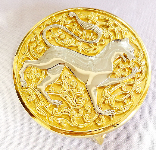 Ремень мужской из кожи "Хищница''. Позолота