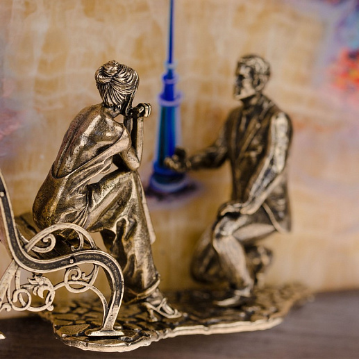 Бронзовая картина "Предложение. Пятигорск. Старый ресторан Провал" с подсветкой