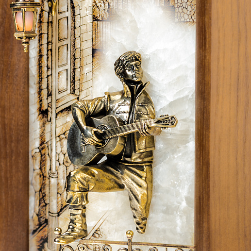 Бронзовая картина "Серенада. Парень" с подсветкой