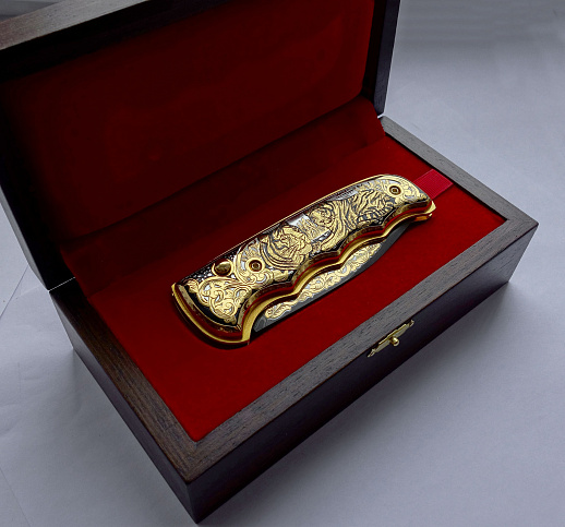 Нож складной дамасский "Два тигра" купить с доставкой Нож складной дамасский "Два тигра"