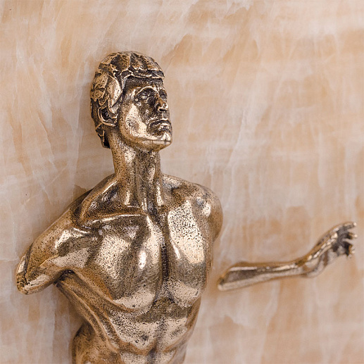 Бронзовая картина-панно из камня оникс "Проходящий сквозь стену"