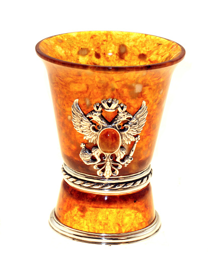 Стопка для водки из камня (янтарь)