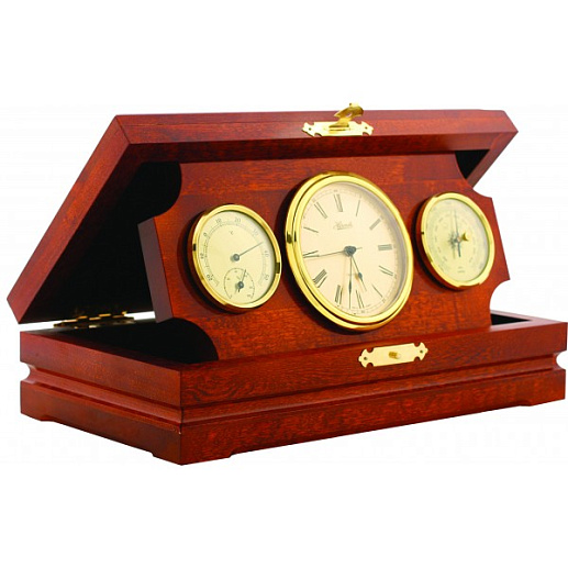 Шкатулка с метеоприборами