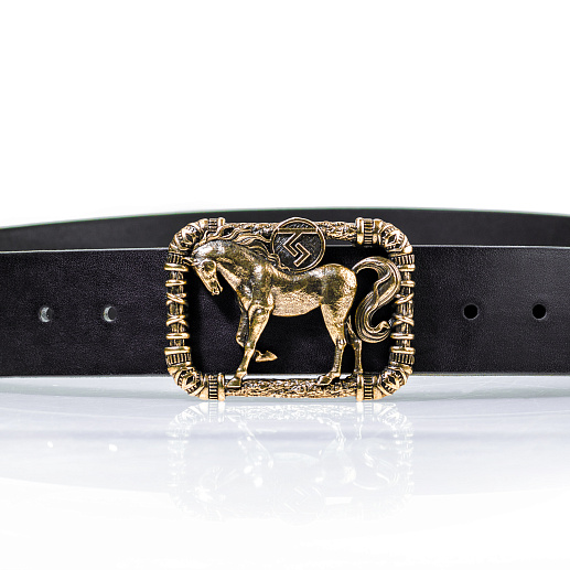 Ремень кожаный с пряжкой "Чертог коня"
