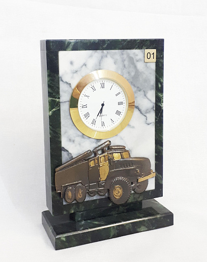 Часы сувенирные настольные