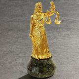 Бронзовая статуэтка "Фемида" малая