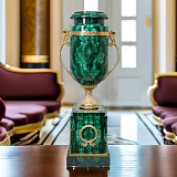 Ваза из малахита "Аврора"