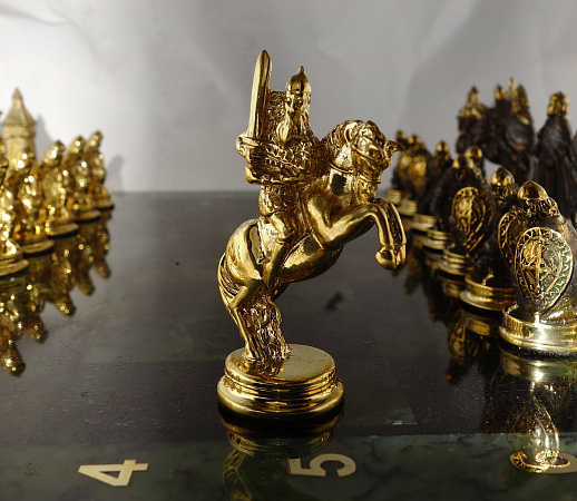 Каменные шахматы