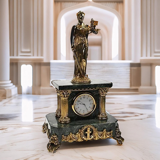 Винтажные настольные часы