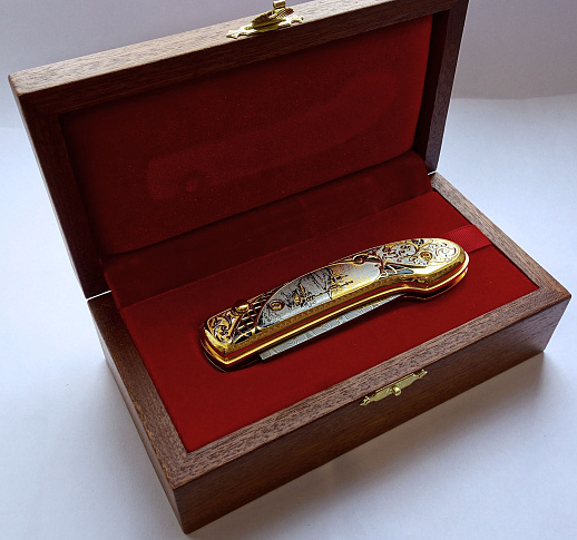 Нож складной дамасский "Зимняя рыбалка" купить с доставкой Нож складной дамасский "Зимняя рыбалка"