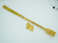 Декоративная обувная ложка "Волк". Позолоченная