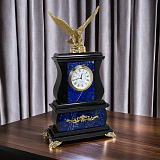 Красивые часы из лазурита и долерита "Орел"