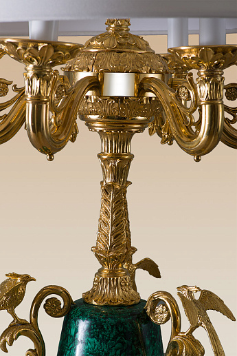 Настольная лампа из малахита с птичками купить с доставкой Настольная лампа из малахита с птичками