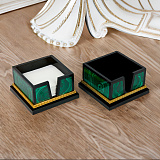 Лоток для бумаг из малахита