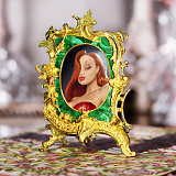 Малахитовая фоторамка с бронзой