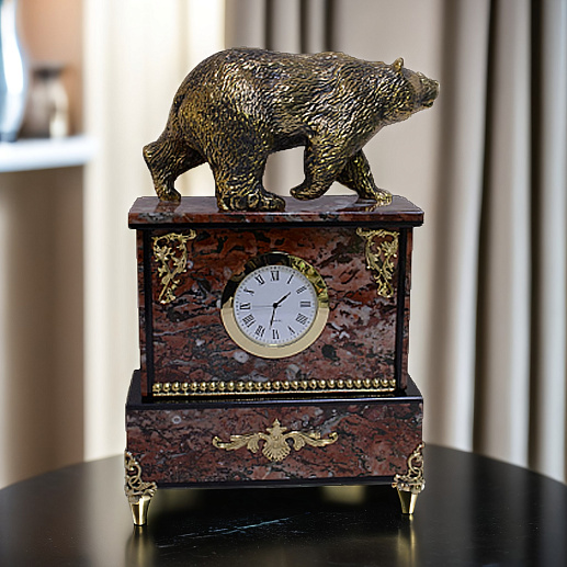 Подарочные часы из бронзы и камня