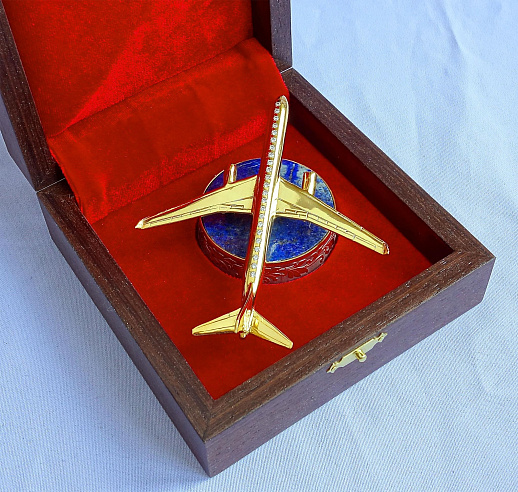 Сувенир "Самолет". Позолота купить с доставкой Сувенир "Самолет". Позолота