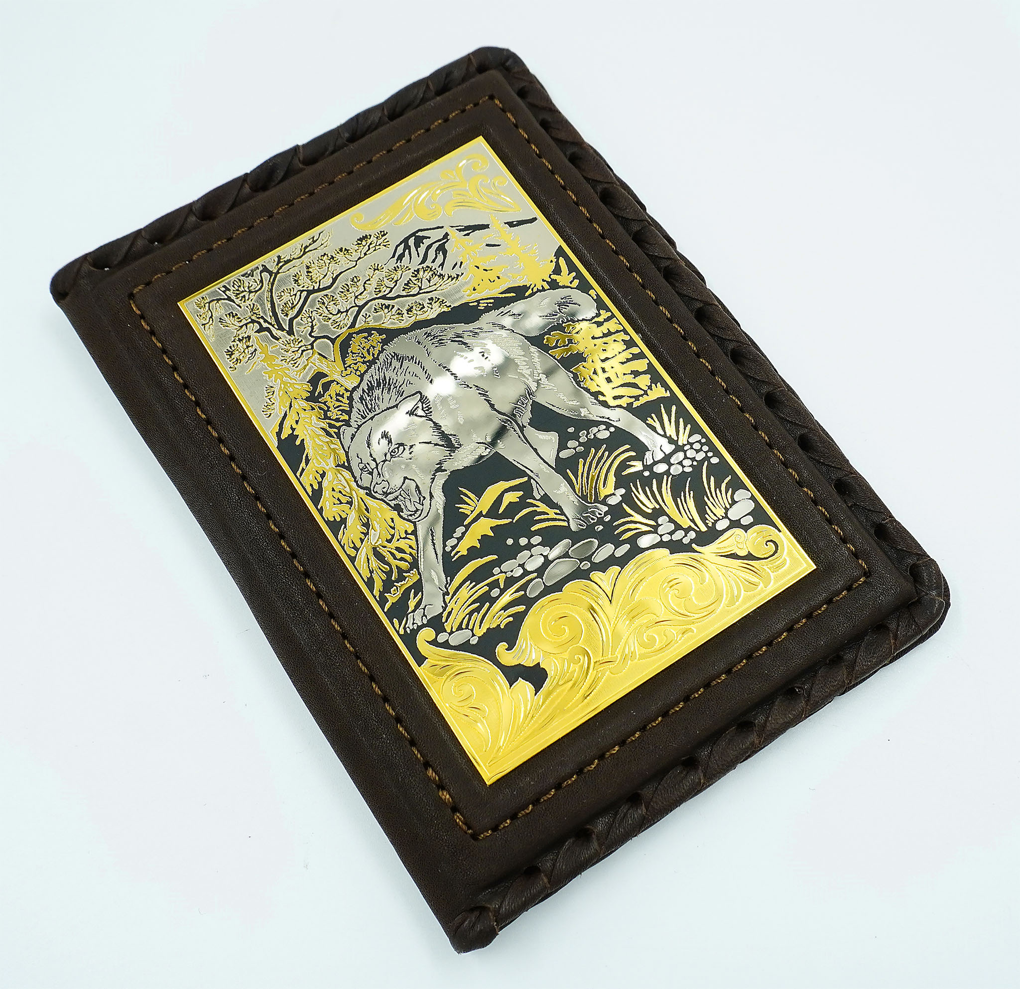 Кожаная обложка на паспорт "Волк". Златоуст