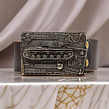 Ремень кожаный с пряжкой "Танк"