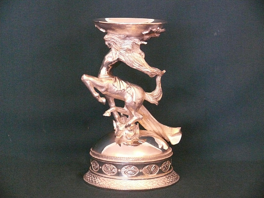 Бронзовый подсвечник "Водолей" купить с доставкой Бронзовый подсвечник "Водолей"