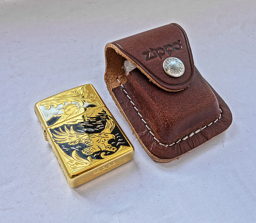 Оригинальная зажигалка Zippo "Сокол"