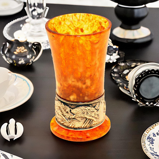 Стопка для водки из камня (янтарь)