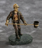 Бронзовая статуэтка "Литейщик"