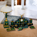 Письменный прибор из малахита с лампой