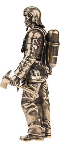 Бронзовая статуэтка "Пожарный МЧС"