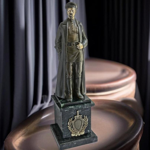 Бронзовая статуэтка "Ф.Дзержинский" (пьедестал)