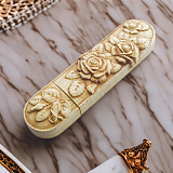 Подарочная флешка "Розы"