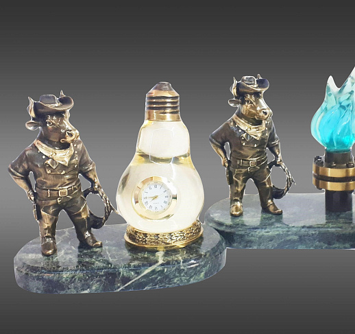 Новогодний подарок энергетику, газовику или нефтянику