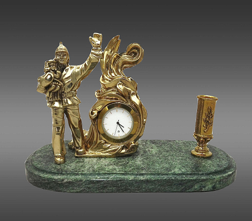 Часы подарочные «Победитель с п/п (Луч)»