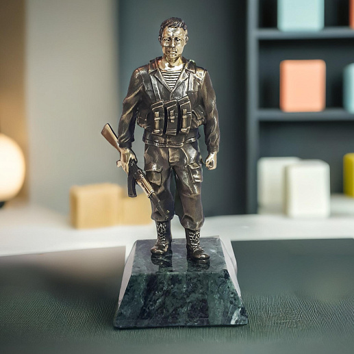 Бронзовая статуэтка "Воин-интернационалист" купить с доставкой Бронзовая статуэтка "Воин-интернационалист"