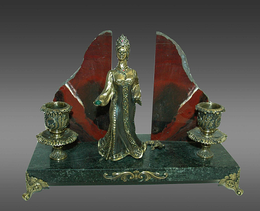 Дизайнерский подсвечник