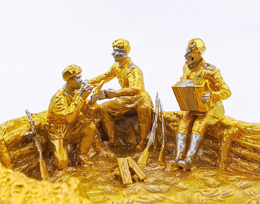 Пепельница "Катюша". Позолоченная