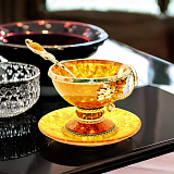 Чайный набор из янтаря с ложечкой