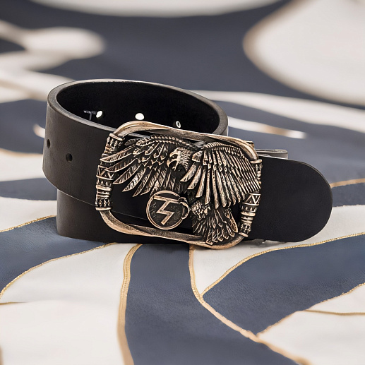 Ремень кожаный с пряжкой "Чертог орла"