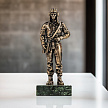 Бронзовая статуэтка «Танкист»