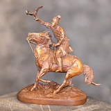 Бронзовая композиция "Сокольничий на коне"