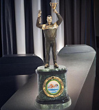 Бронзовый сувенир-приз "Чемпион по плаванию"