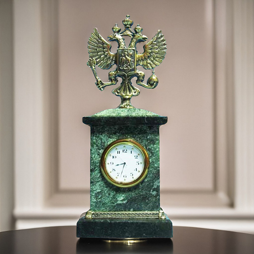 Винтажные настольные часы