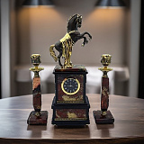 Часы каминные классические