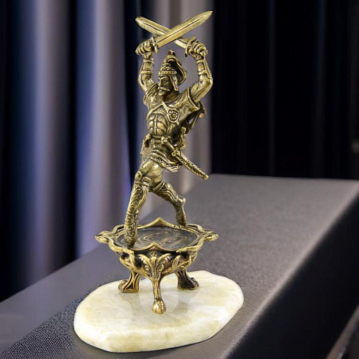 Бронзовая статуэтка «Сослан» на камне купить с доставкой Бронзовая статуэтка «Сослан» на камне