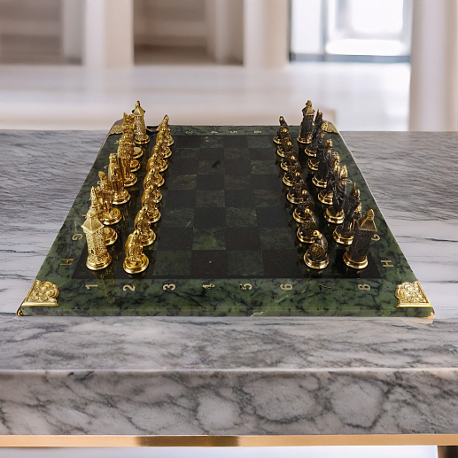 Каменные шахматы