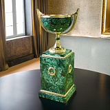 Декоративная ваза для интерьера