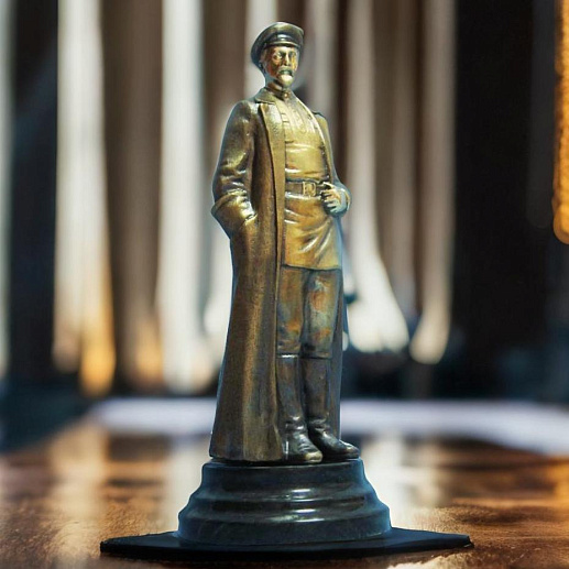 Бронзовая статуэтка "Ф.Дзержинский" купить с доставкой Бронзовая статуэтка "Ф.Дзержинский"